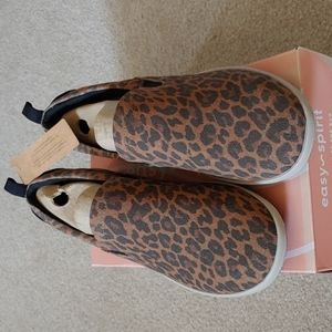 Easy Spirit Slip-on Shoes 8 wide